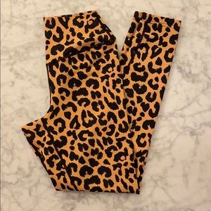 Balance athletica ascend king cheetah legging